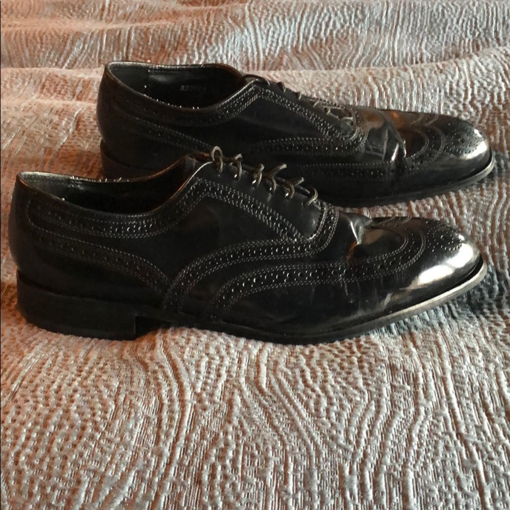 Black leather Florsheim shoes